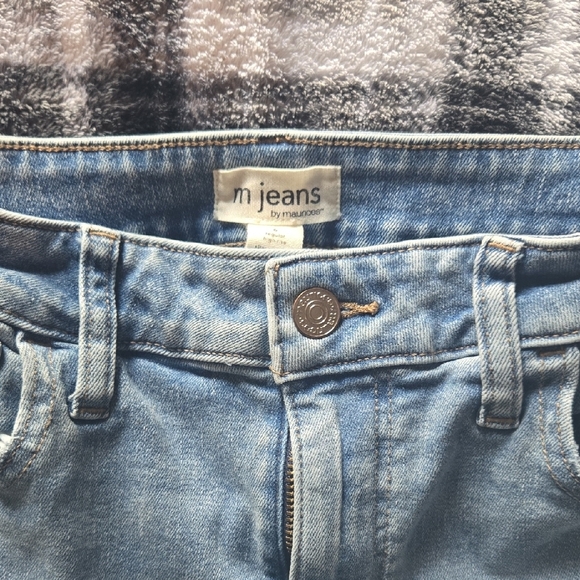 Maurices Light Blue Skinny Jeans - Picture 4 of 6